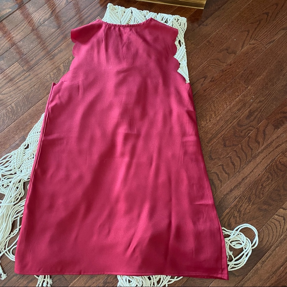 Shein • Scalloped sleeveless shift dress - Picture 6 of 6